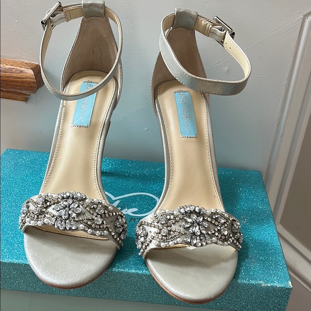 Betsey Johnson Silver Heels with Crystal Embellishments
